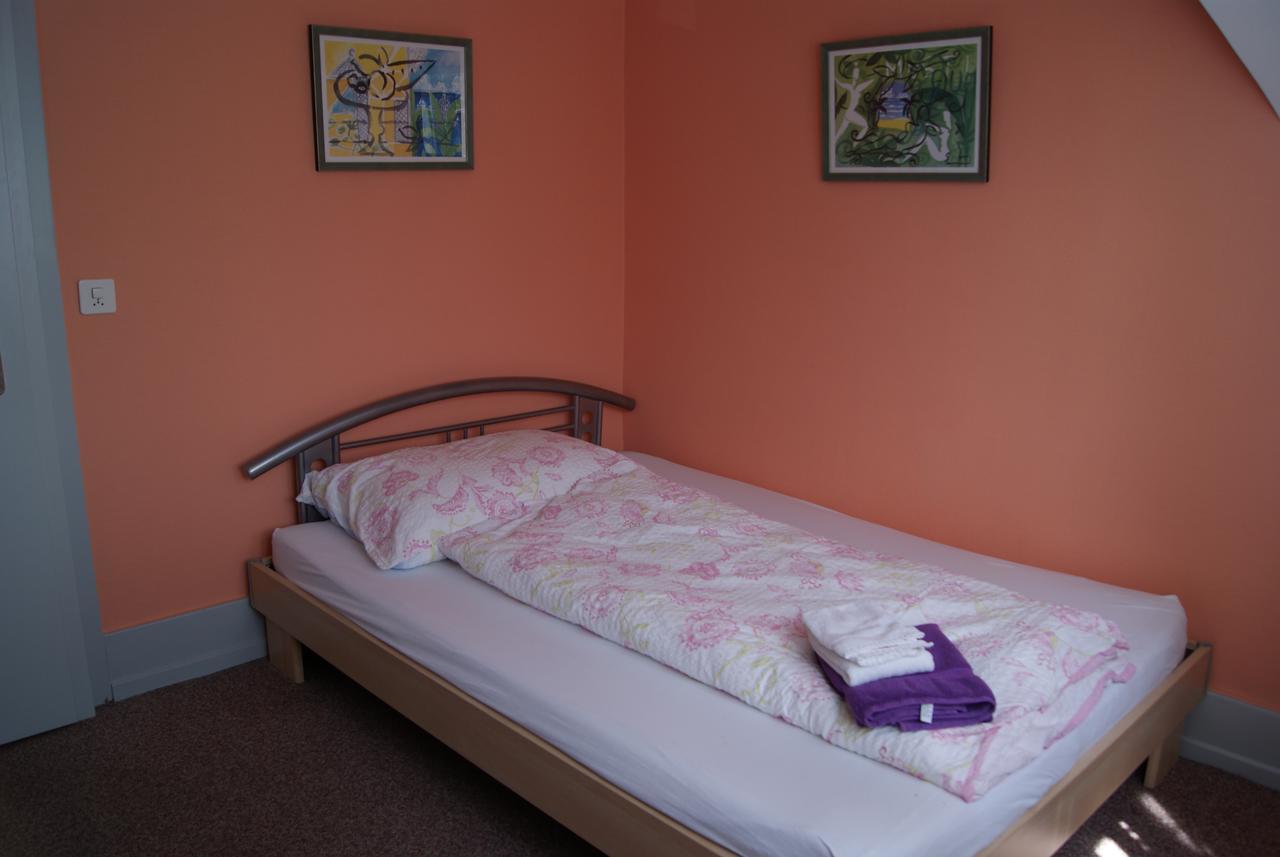 Hotel Schlosspintli Spiez Ngoại thất bức ảnh